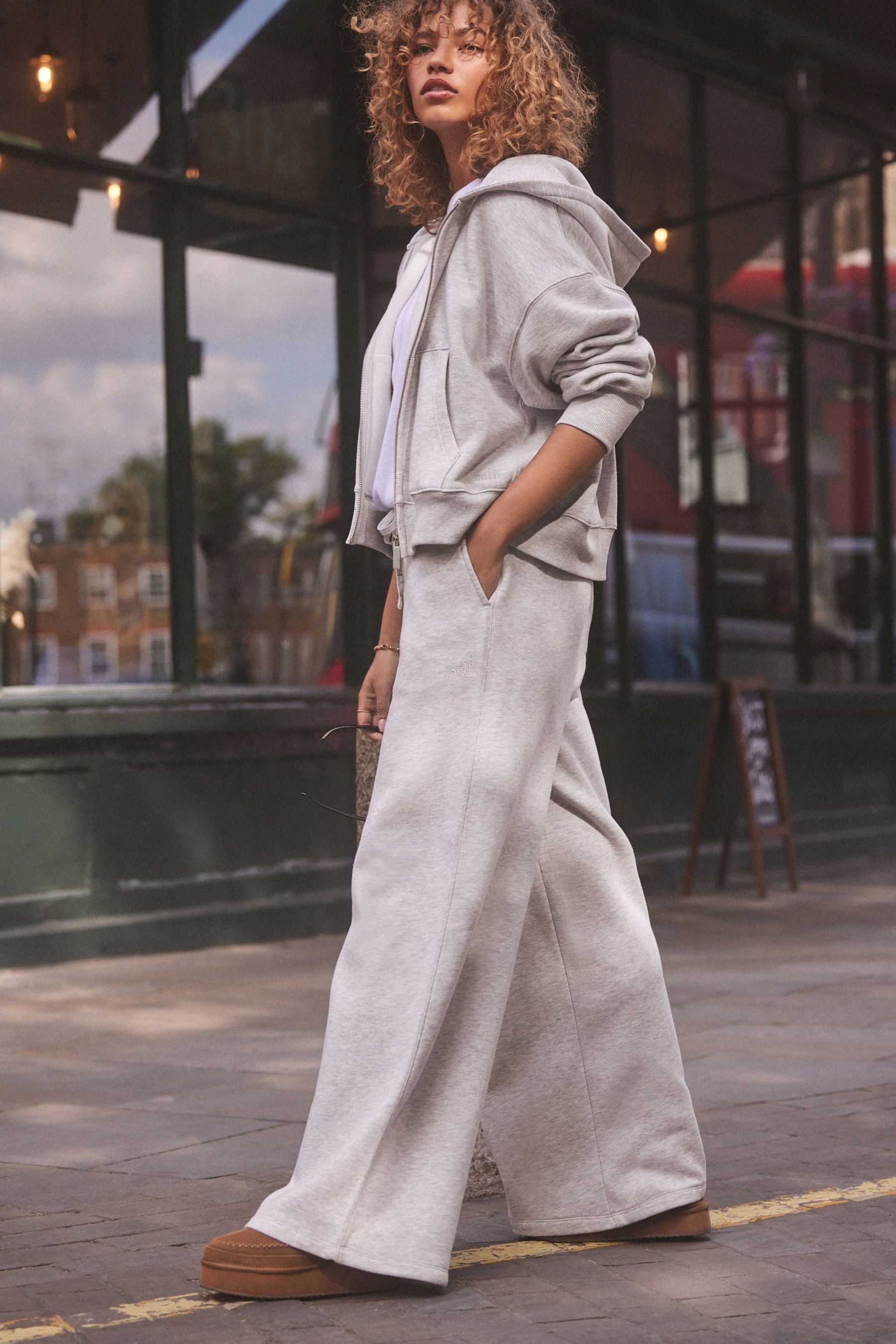 Wide leg joggers uk hot sale