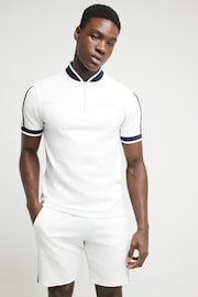 River Island White White Short Sleeve Slim Fit Contrast Baseball T-Shirt - Image 1 of 6