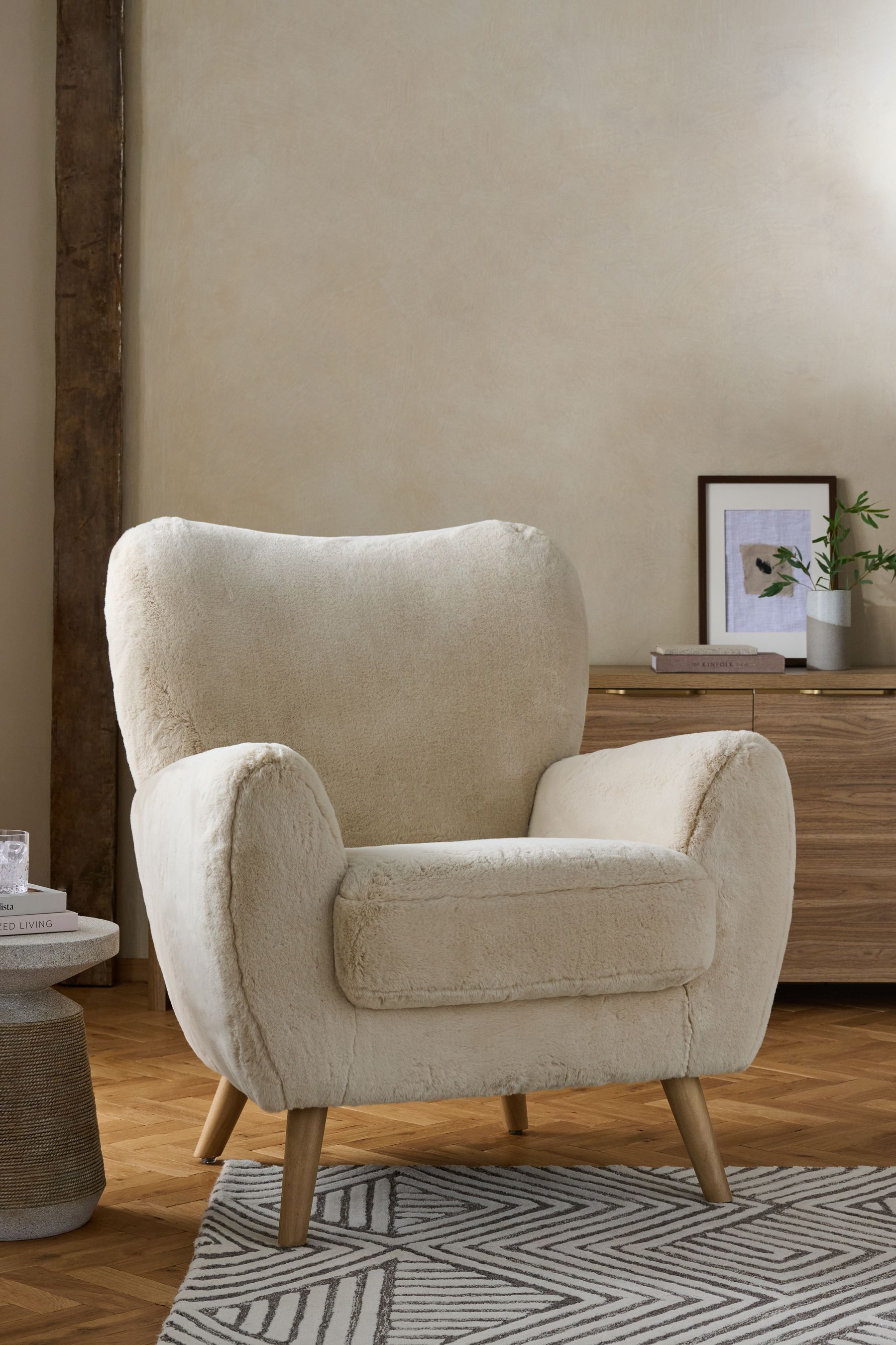 Oslo Faux Fur Mink Natural Wilson II Highback Grande Armchair