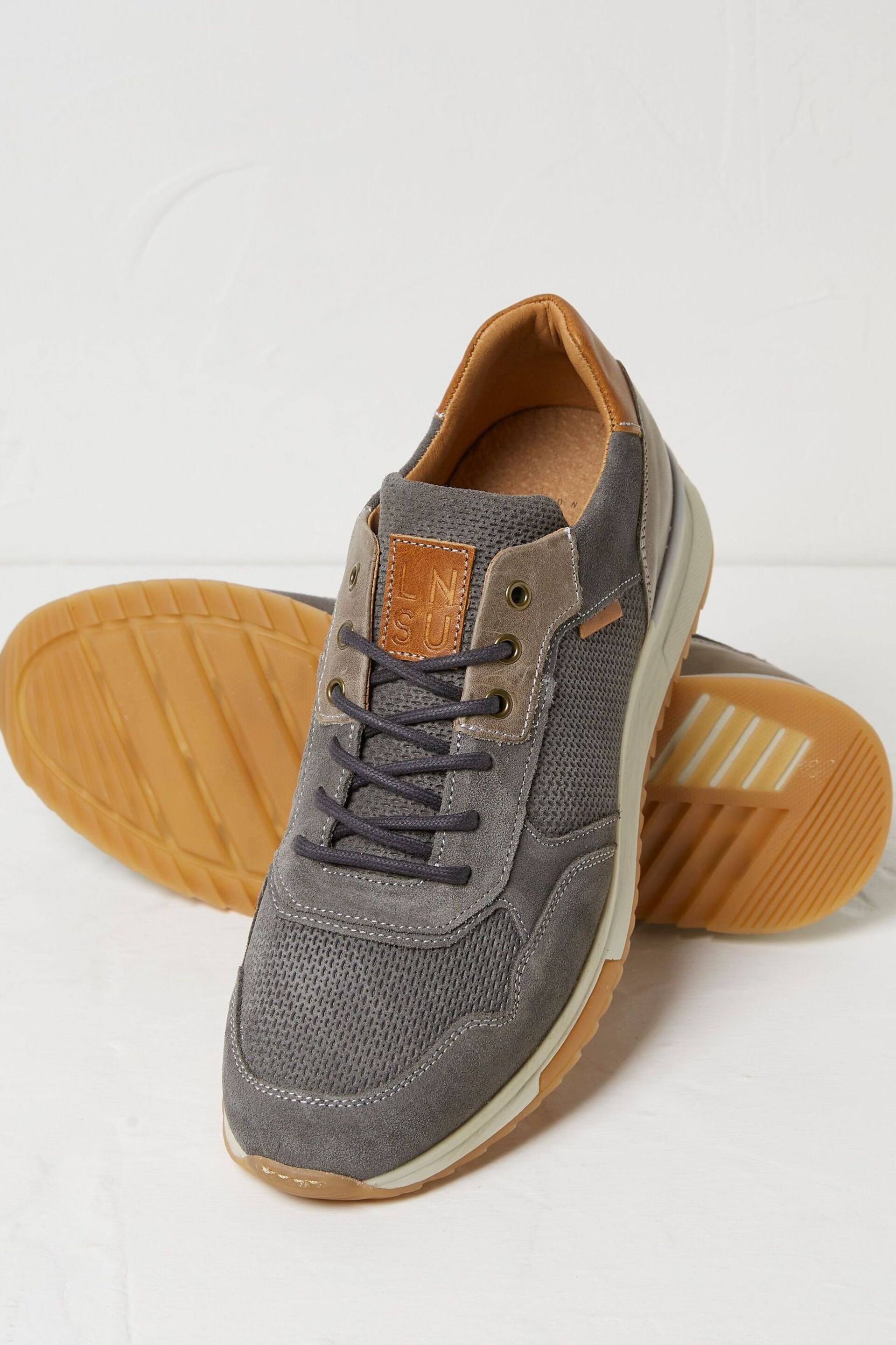 FatFace Grey Leather Runner Trainers - Image 2 of 3