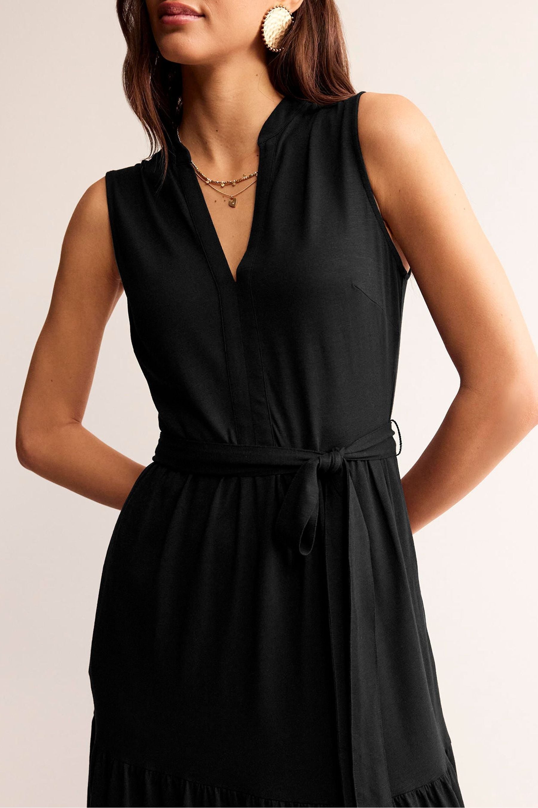 Naomi jersey maxi dress 2025