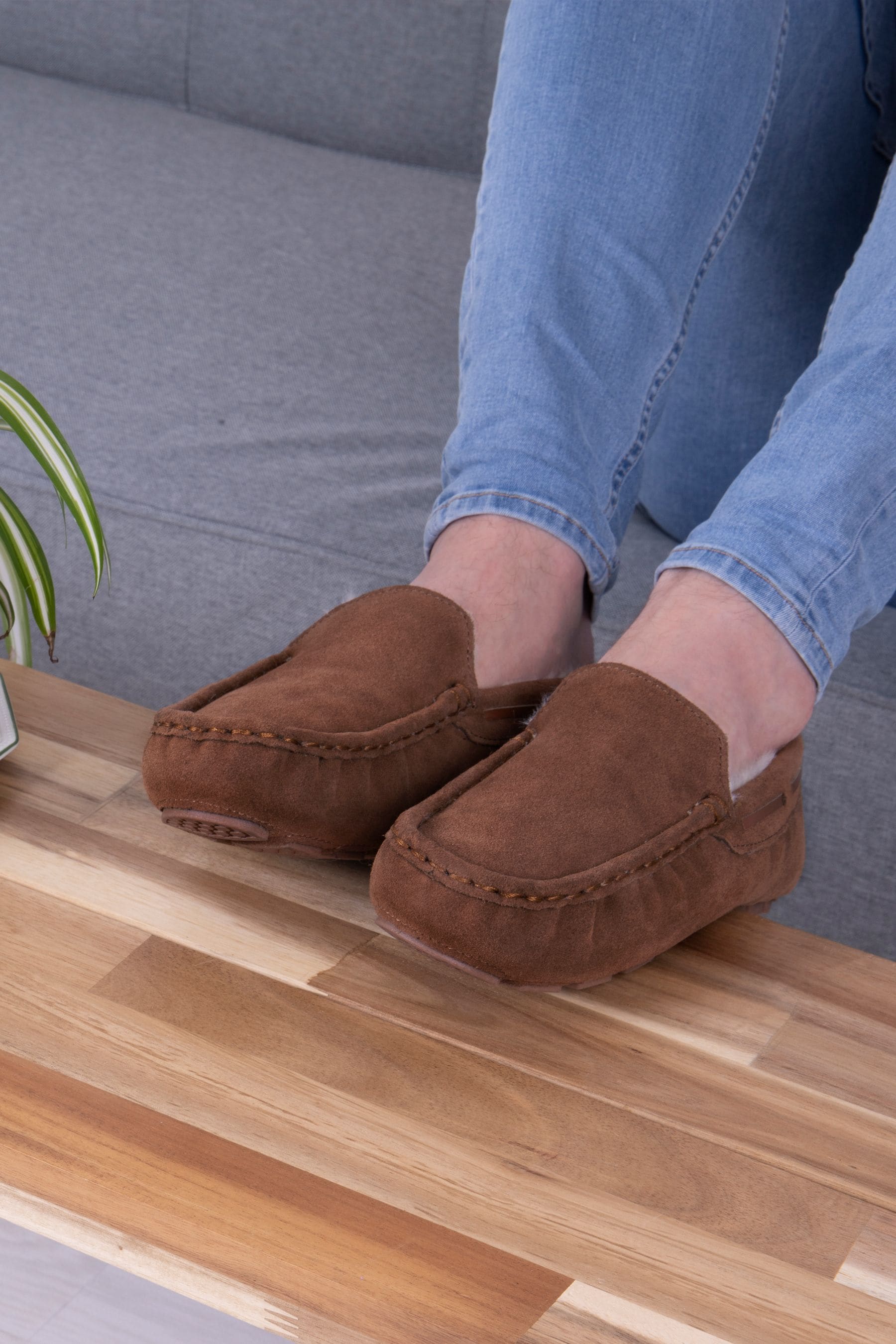 Isotoner moccasin slippers sales