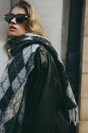 Black/Grey Argyle Heavyweight Blanket Scarf - Image 3 of 7