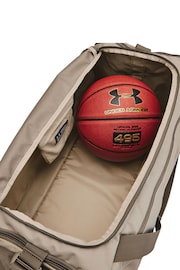 Under Armour Cream Undeniable 5.0 Medium Duffle Bag - Image 8 of 8