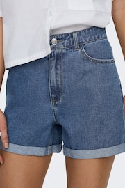 ONLY Mid Blue High Waisted Denim Mom Shorts - Image 4 of 7