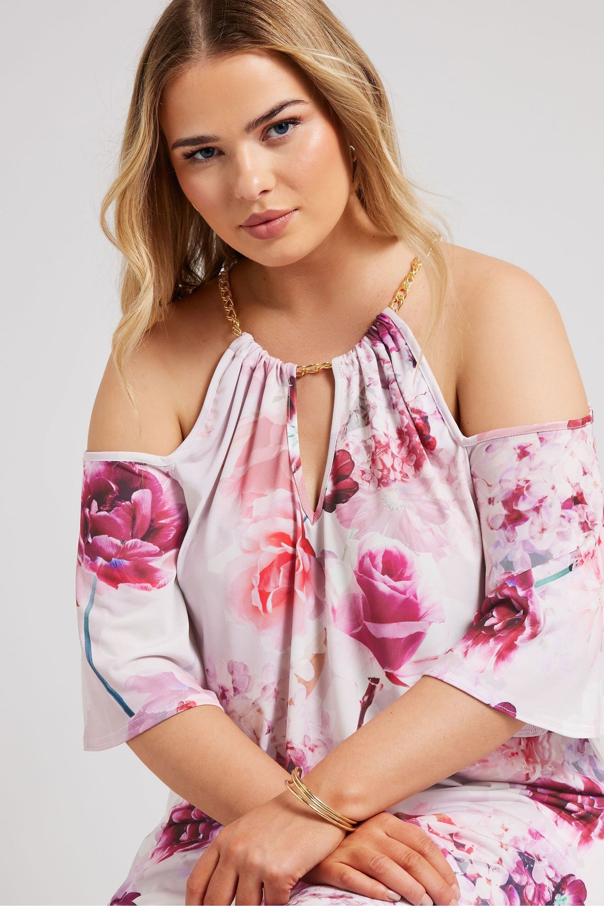 Yours Curve Pink YOURS LONDON Floral Print Chain Cold Shoulder Top - Image 5 of 6