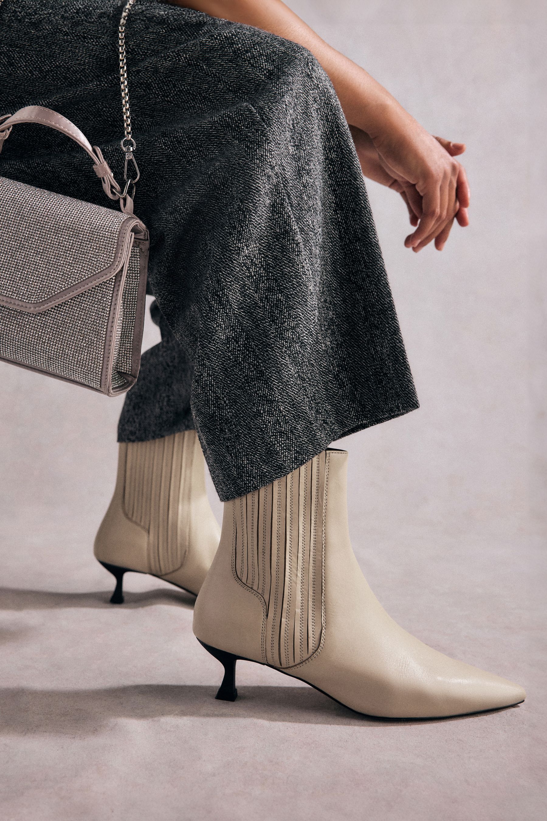 Tabitha simmons kitten heels online
