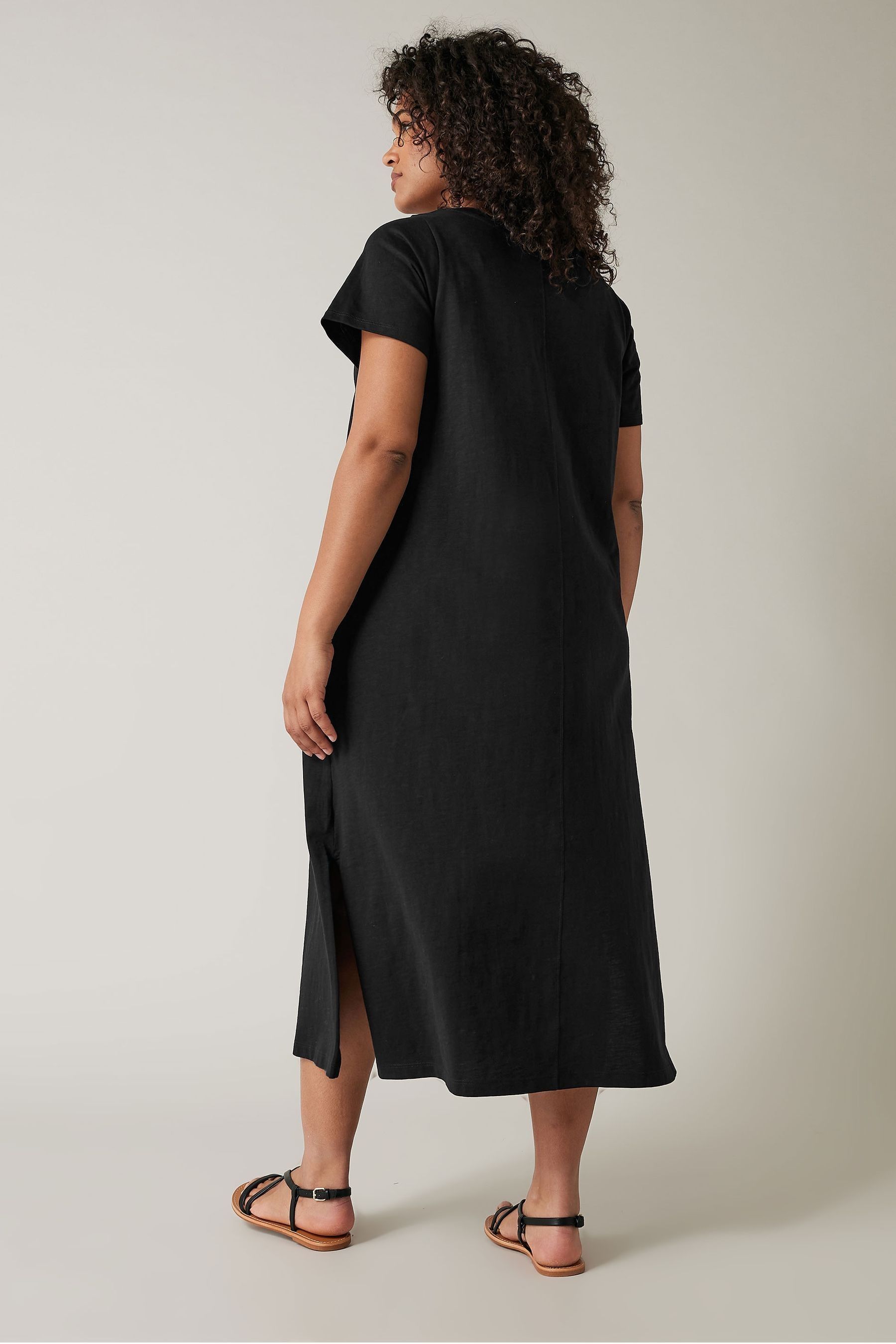Evans plus size clothing online