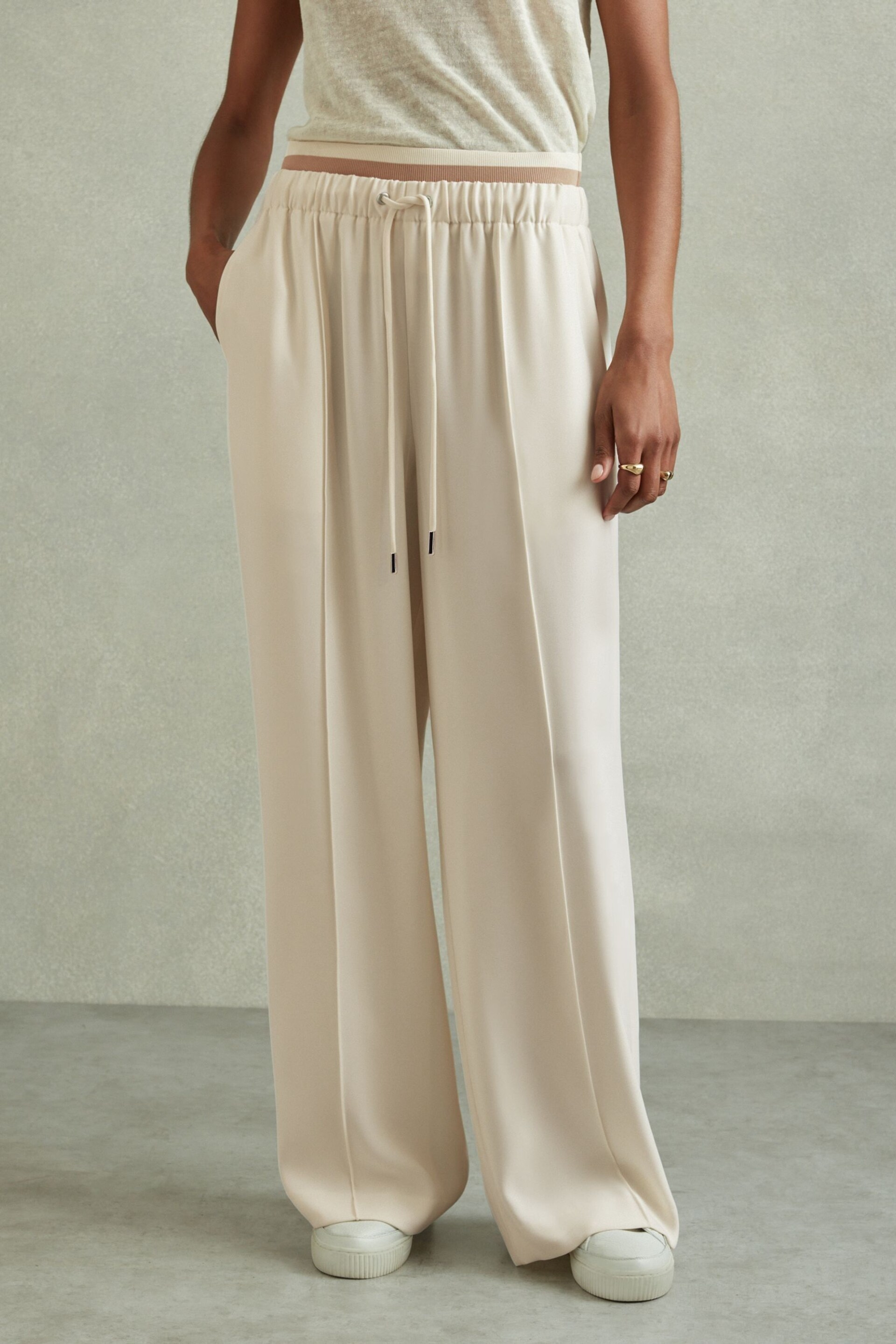 Reiss Cream Fleur Petite Waistband Detail Wide Leg Trousers - Image 1 of 7