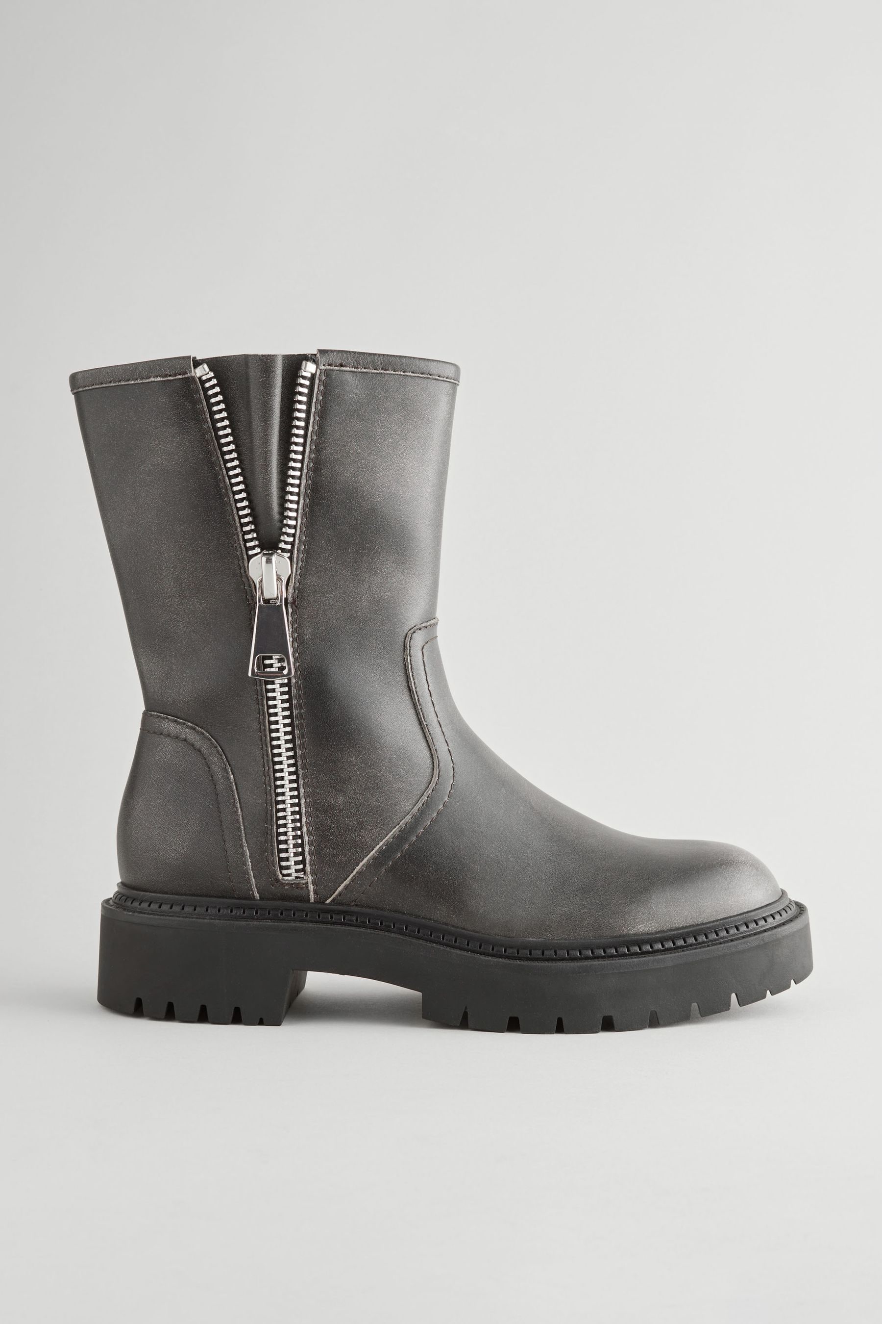 Zip biker boots top