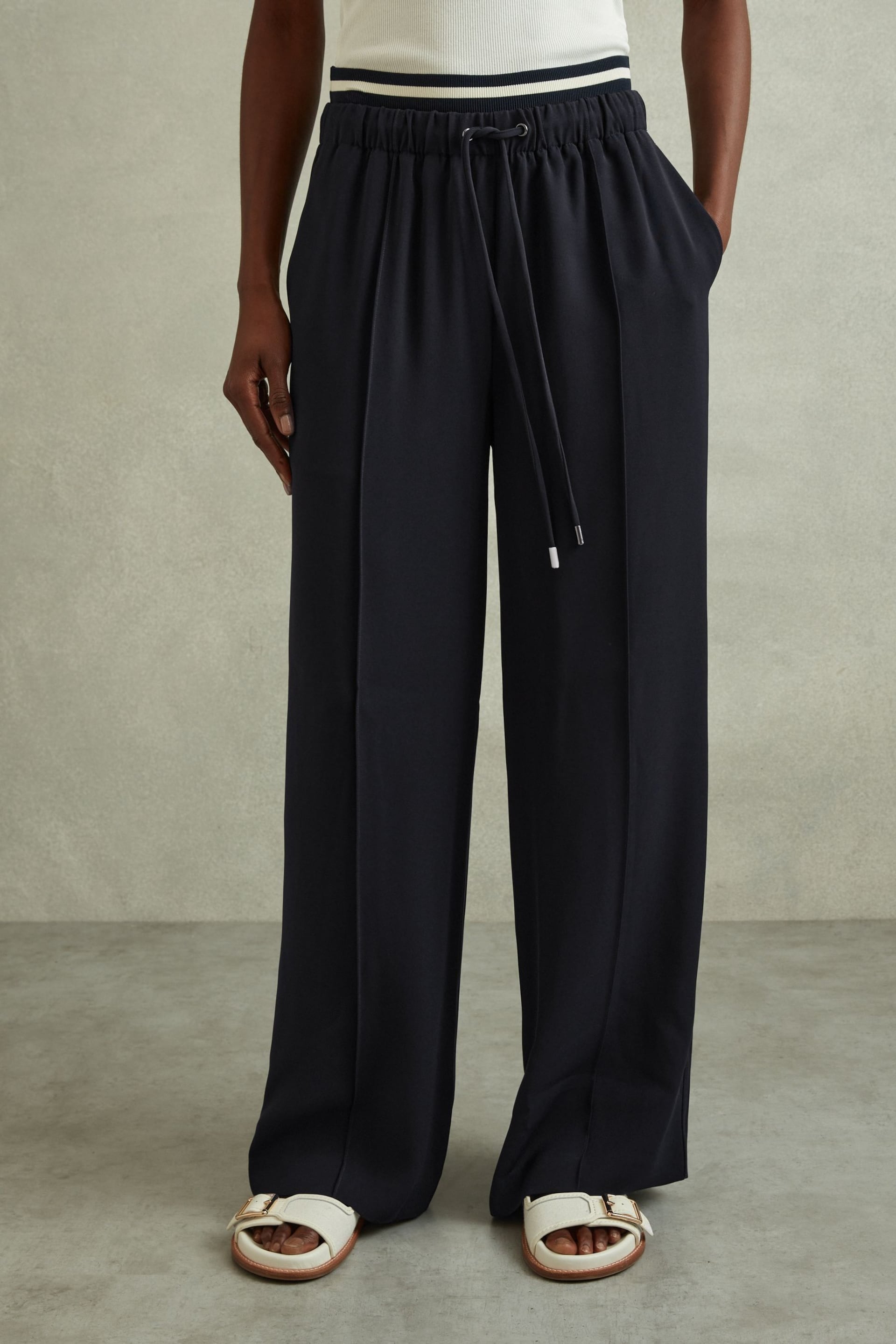 Reiss Navy Fleur Waistband Detail Wide Leg Trousers - Image 1 of 6