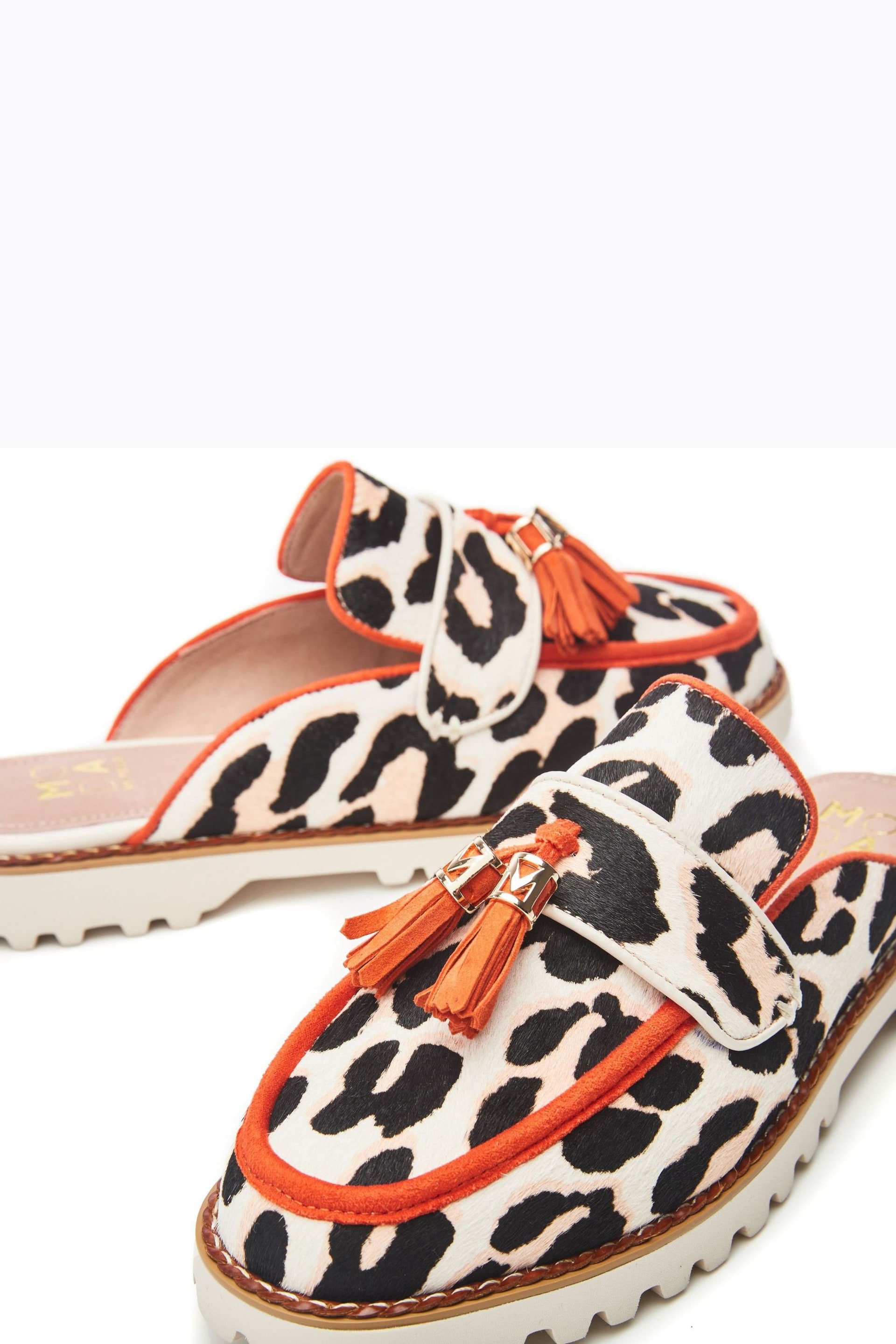 Moda in Pelle Animal Print Etana Cleated Plan Shoes - Image 4 of 4