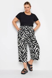 Yours Curve Black Green Leaf Print Cropped Trousers - Image 3 of 6