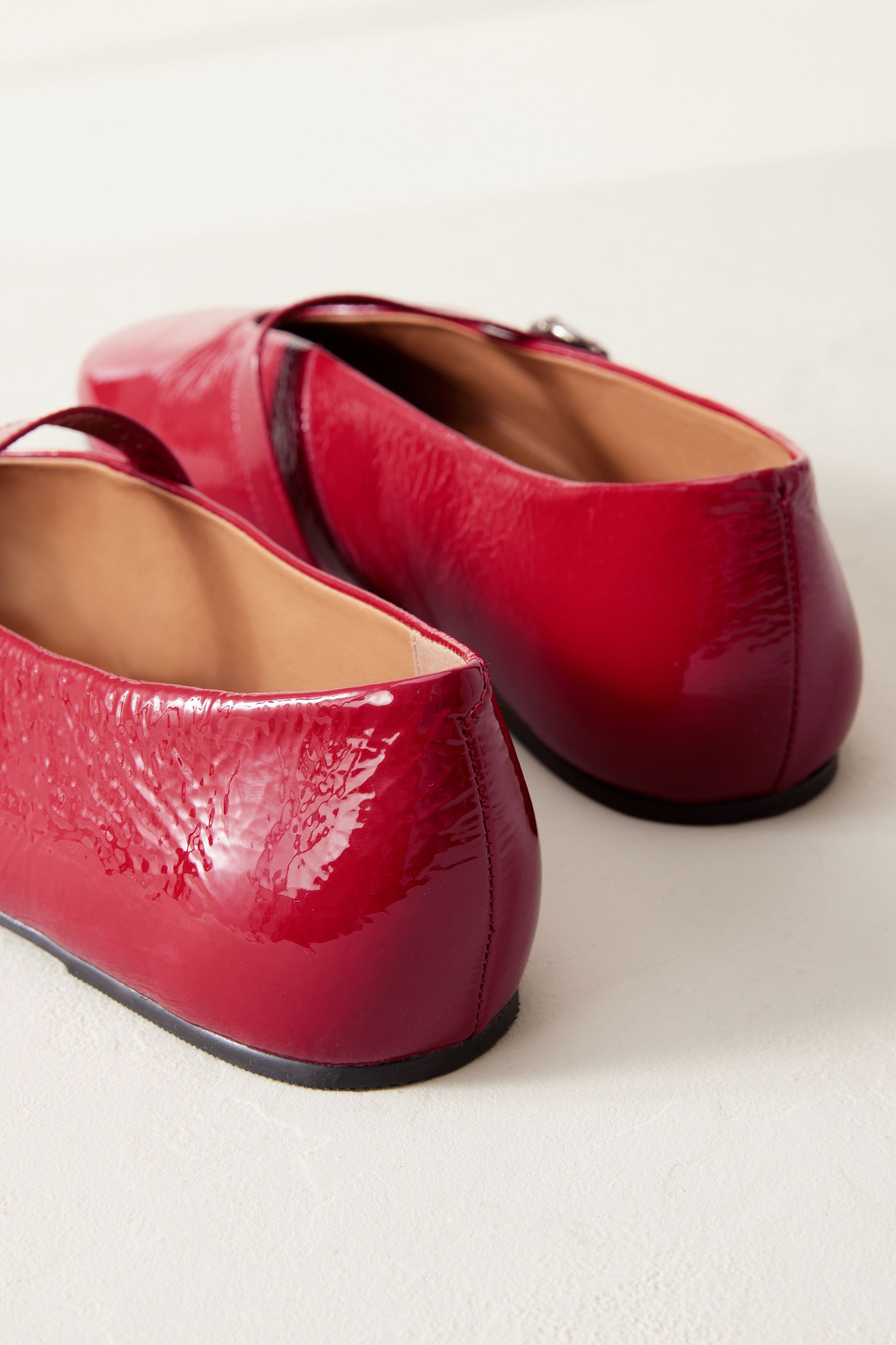 Red leather flat shoes ladies deals