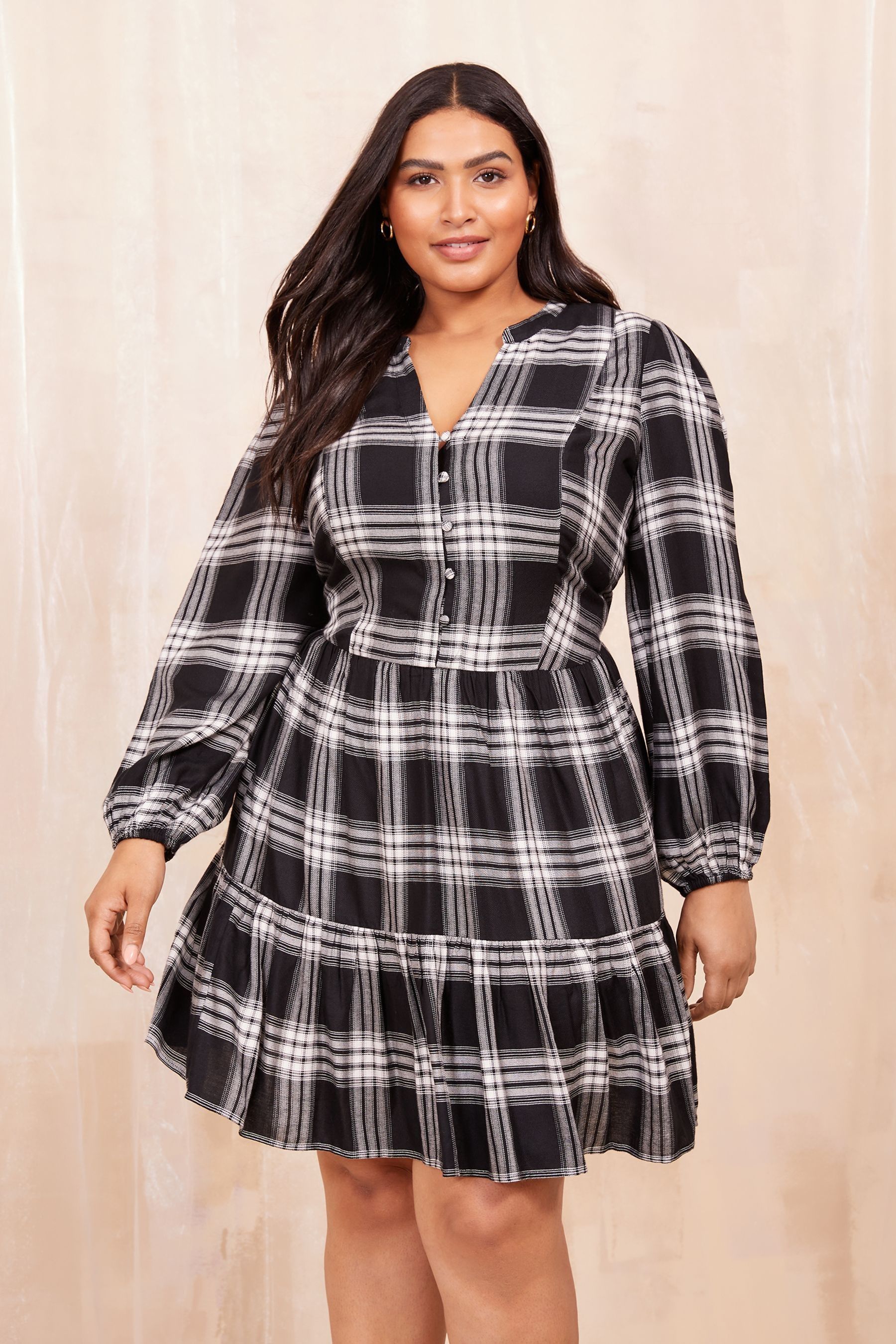 Plus size black and white checkered dress shop