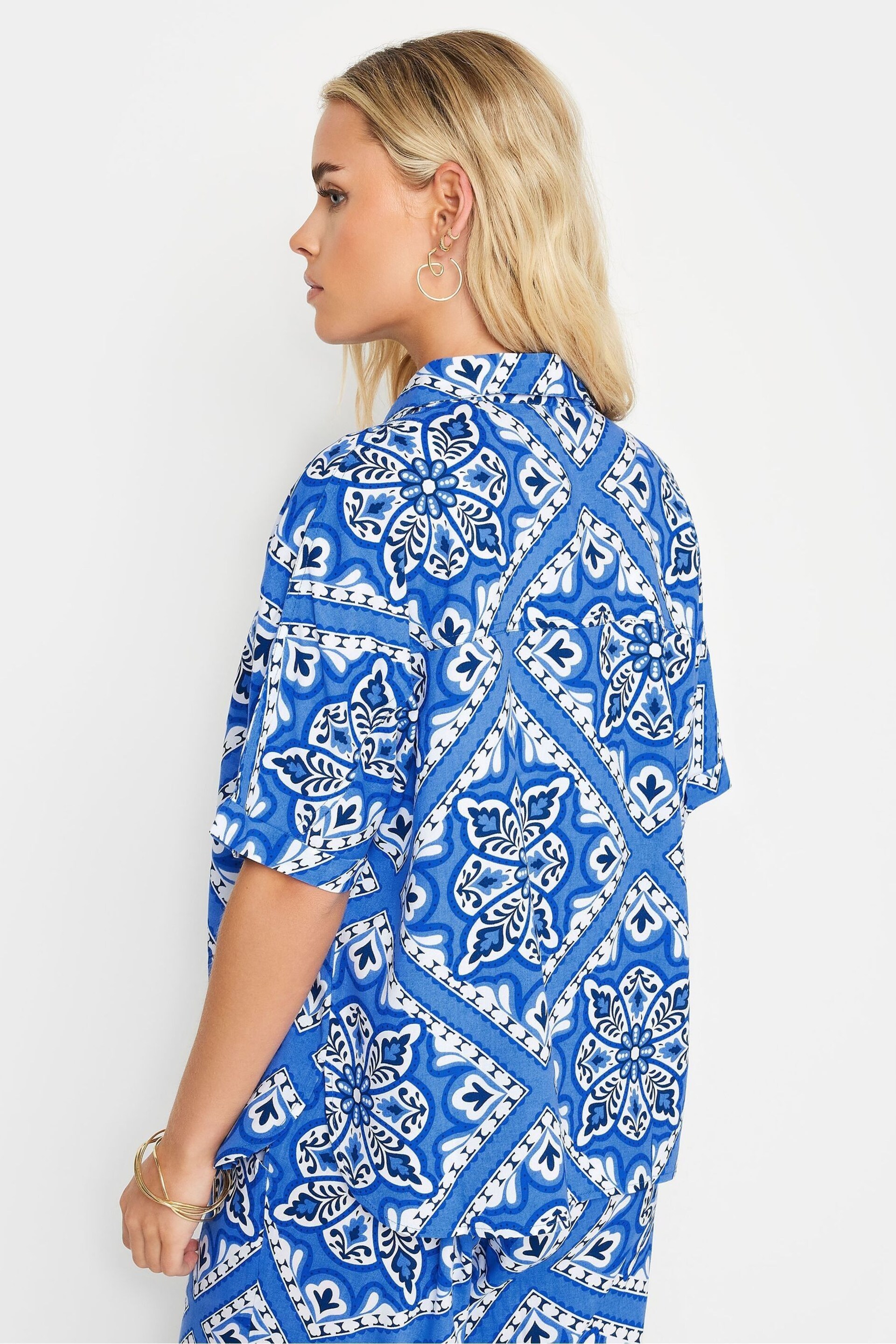 PixieGirl Petite Blue Tile Print Short Sleeve Shirt - Image 4 of 5