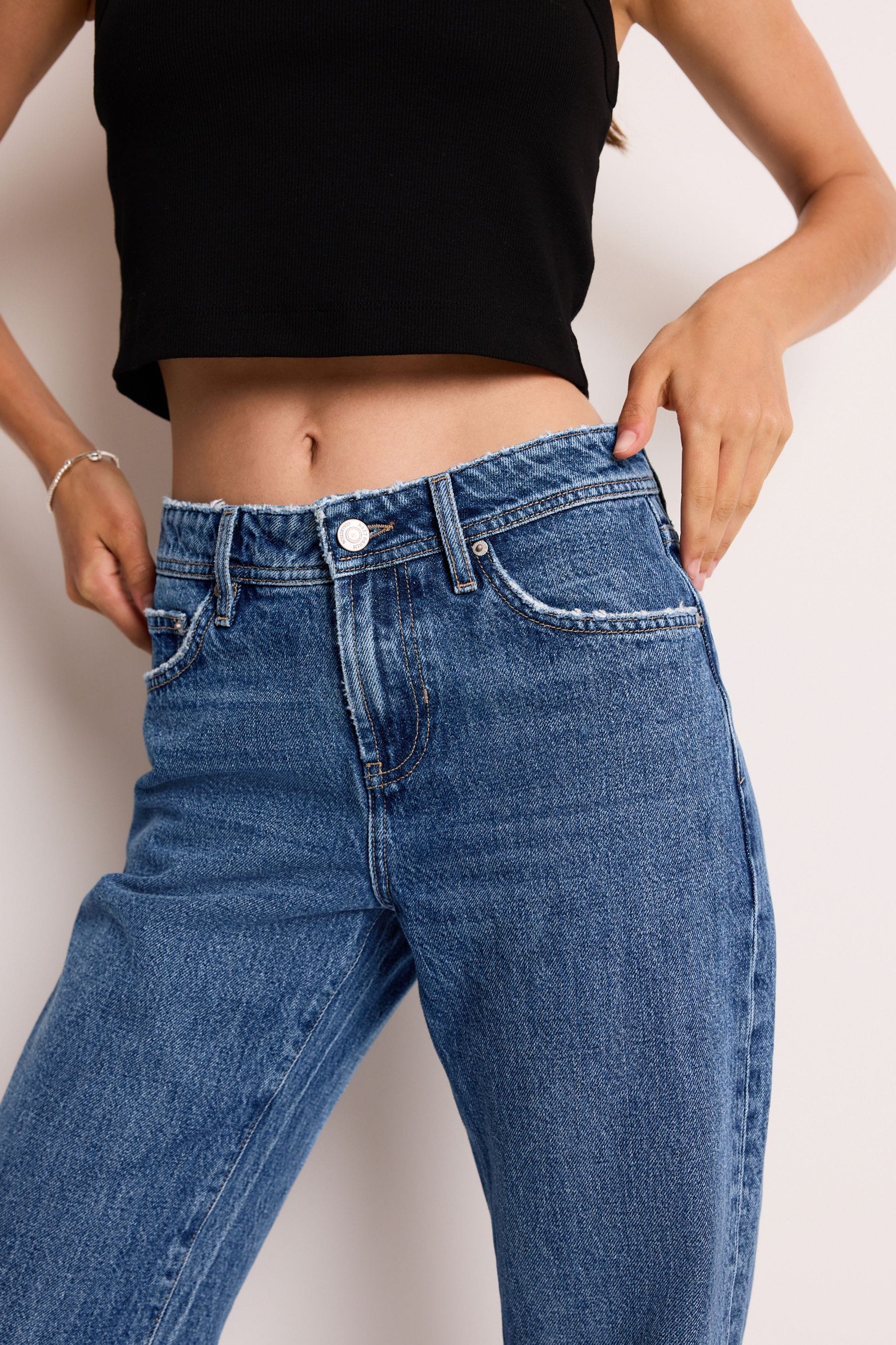 Relaxed bootcut on sale