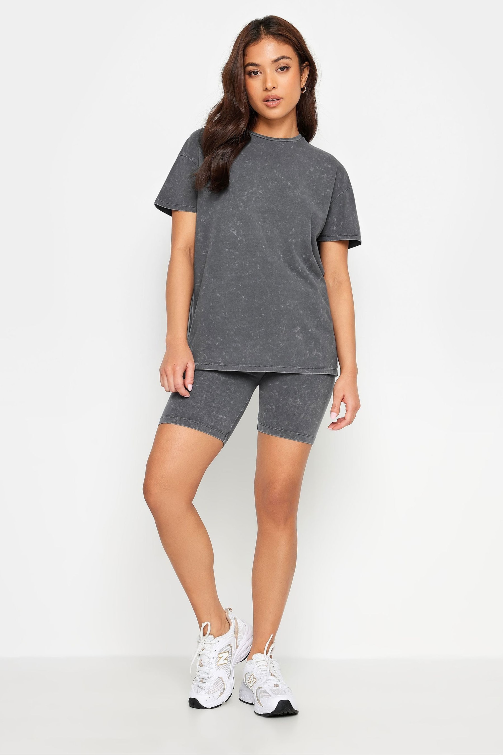 PixieGirl Petite Grey Acid Wash T-Shirt Shorts Set - Image 2 of 5