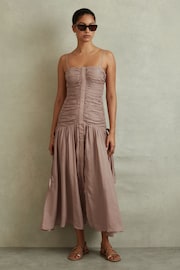 Reiss Dusty Pink Ryder Viscose Linen Ruched Maxi Dress - Image 5 of 6