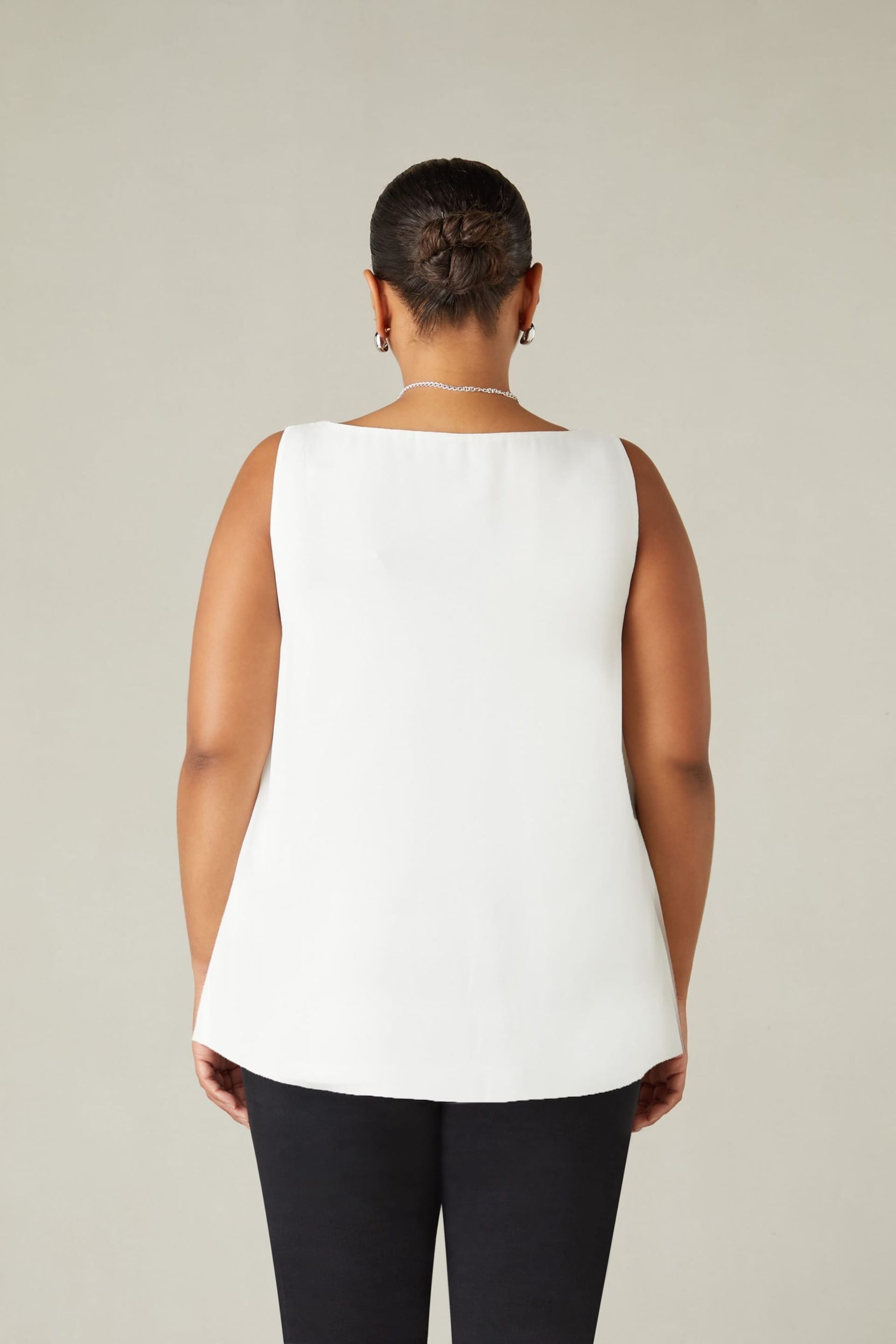 Live Unlimited Curve - White Chiffon Layered Swing Vest Top - Image 3 of 4