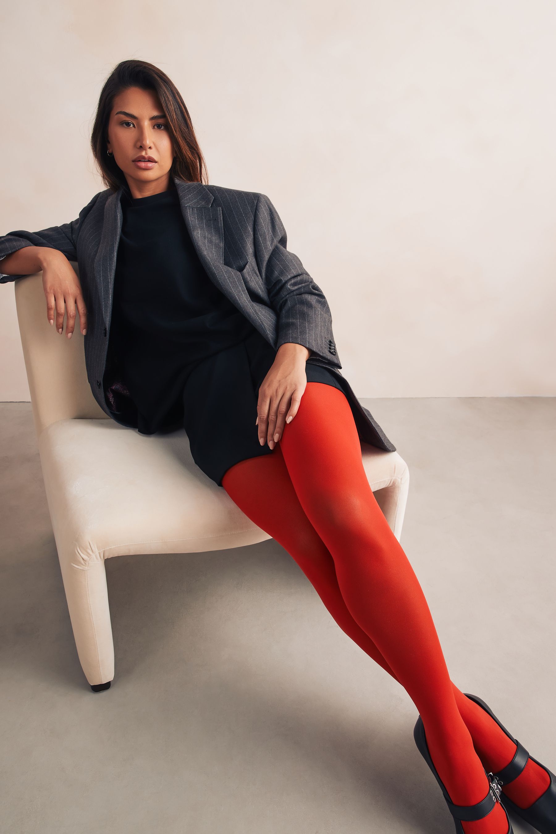 Buy red tights 2025