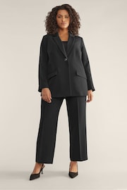 Curve Edge To Edge Blazer - Image 3 of 5