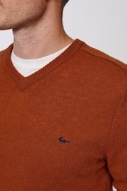 Aubin Eastbourne V-Neck Wool Jumper - Image 4 of 8