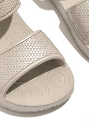 FitFlop Kids Toddler Silver iqushion Shimmer Ergonomic Sandals - Image 4 of 4