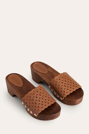 Boden Brown Cut Out Detail Clogs - Image 3 of 4