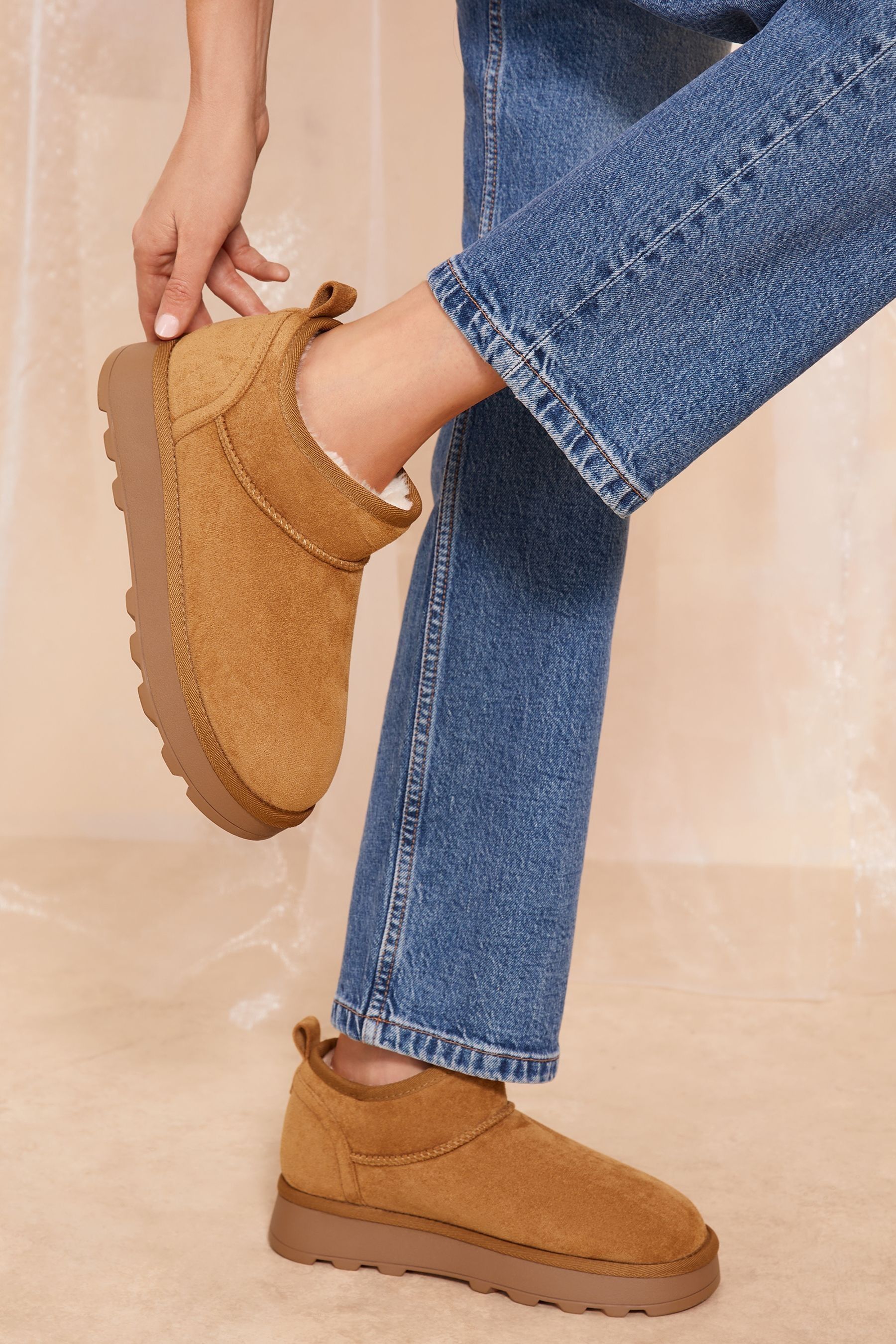 Friends Like These Tan Brown Cosy Faux Suede Fur Lined Low Ankle Boot