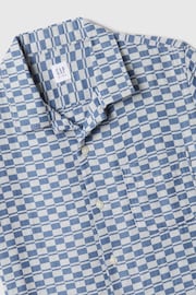 Gap Blue Crinkle Cotton Short Sleeve Shirt (4-13yrs) - Image 3 of 3
