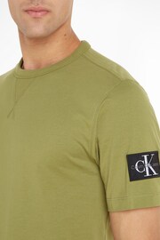 Calvin Klein Green Badge Crew Neck T-Shirt - Image 4 of 5