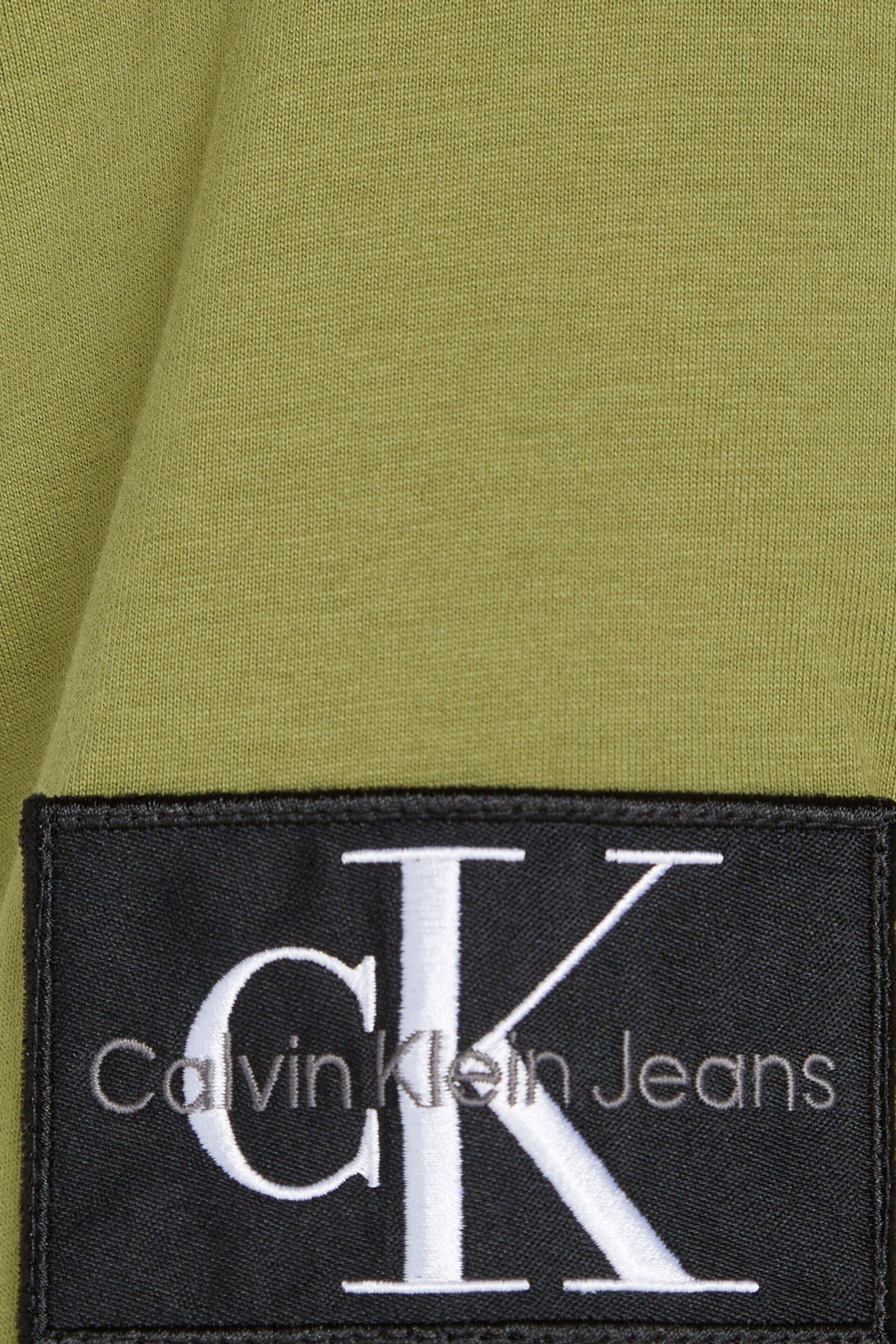Calvin Klein Green Badge Crew Neck T-Shirt - Image 5 of 5