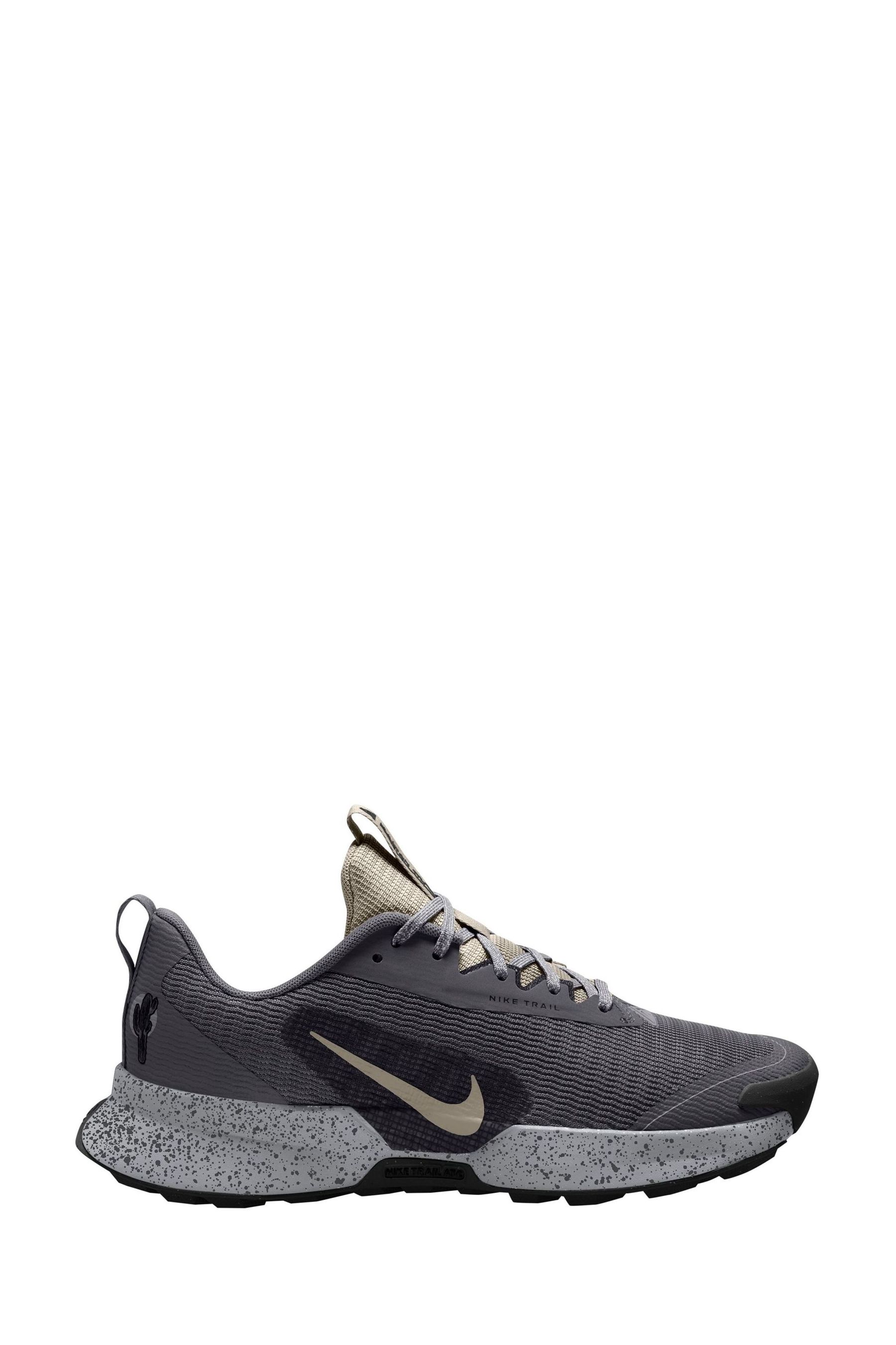 Nike grey running trainers deals