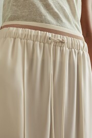 Reiss Cream Fleur Waistband Detail Wide Leg Trousers - Image 4 of 6