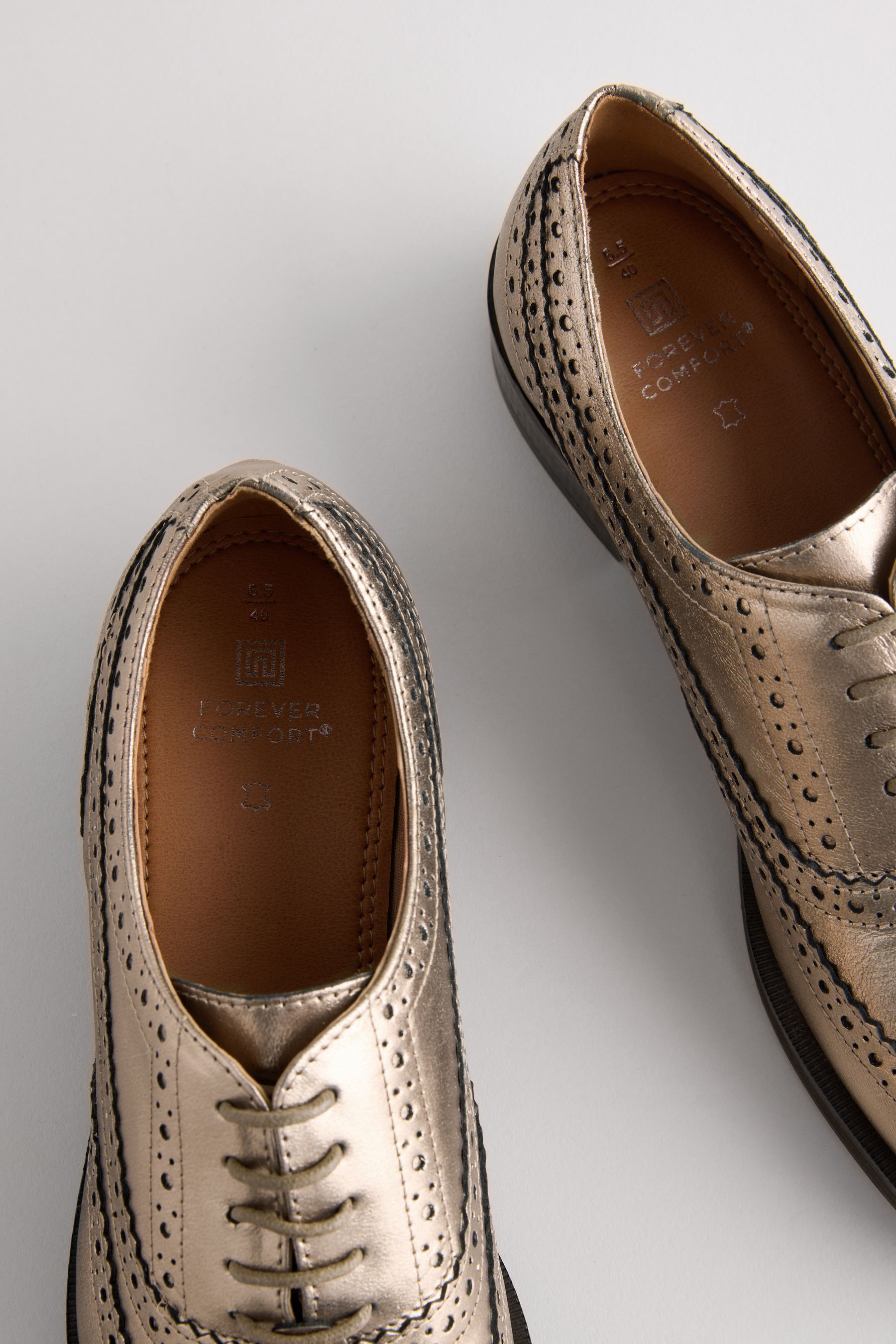 Bronze formal shoes top