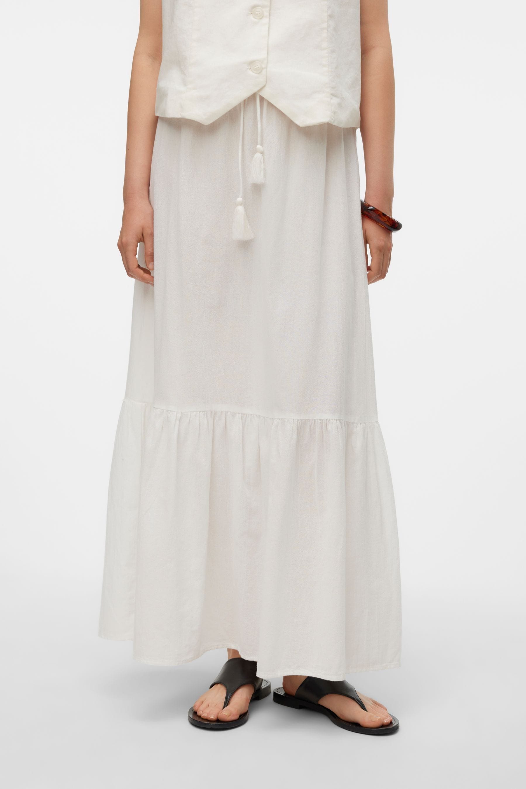 White summer skirt size 8 on sale