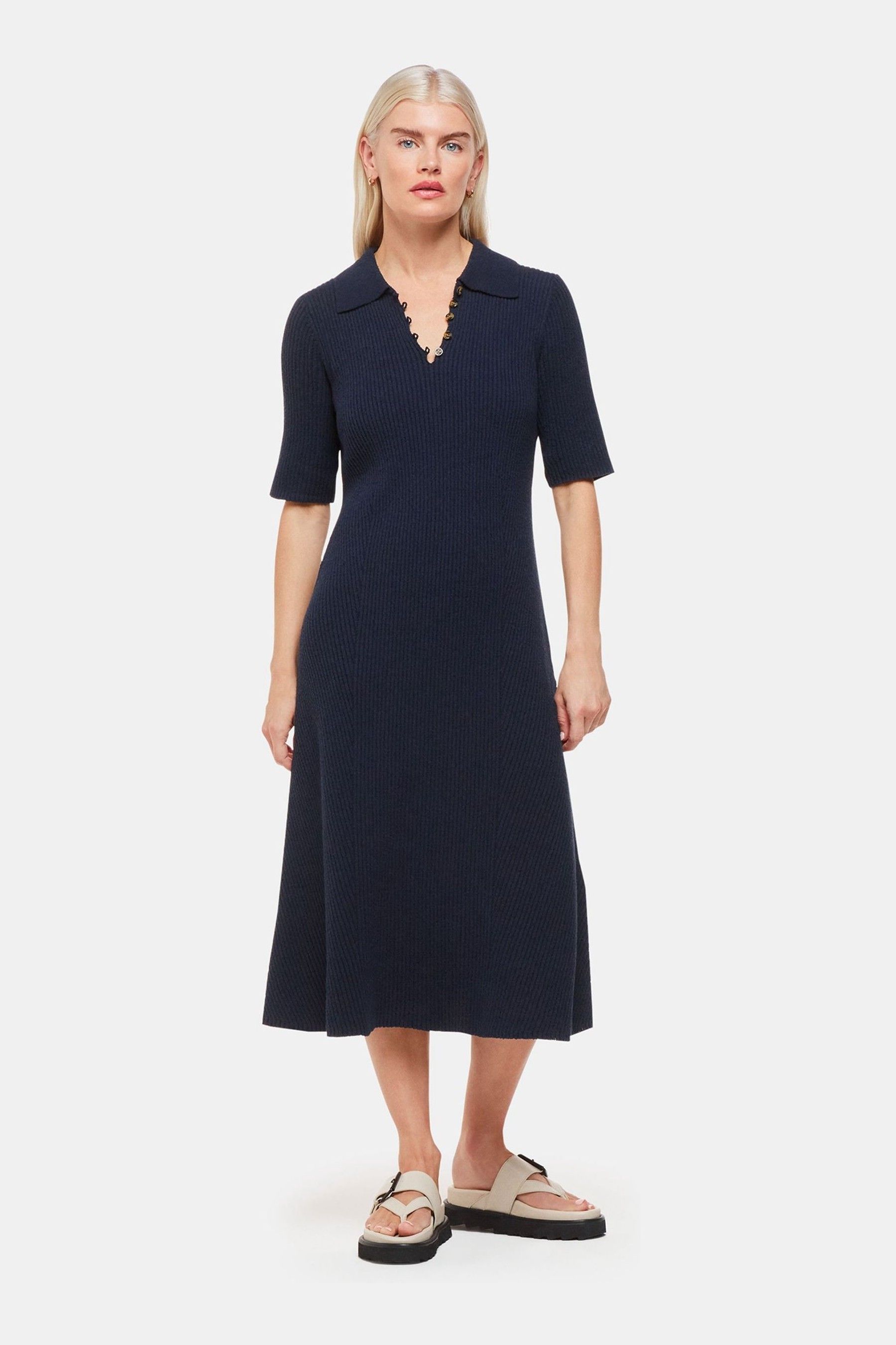 Next whistles dress shop