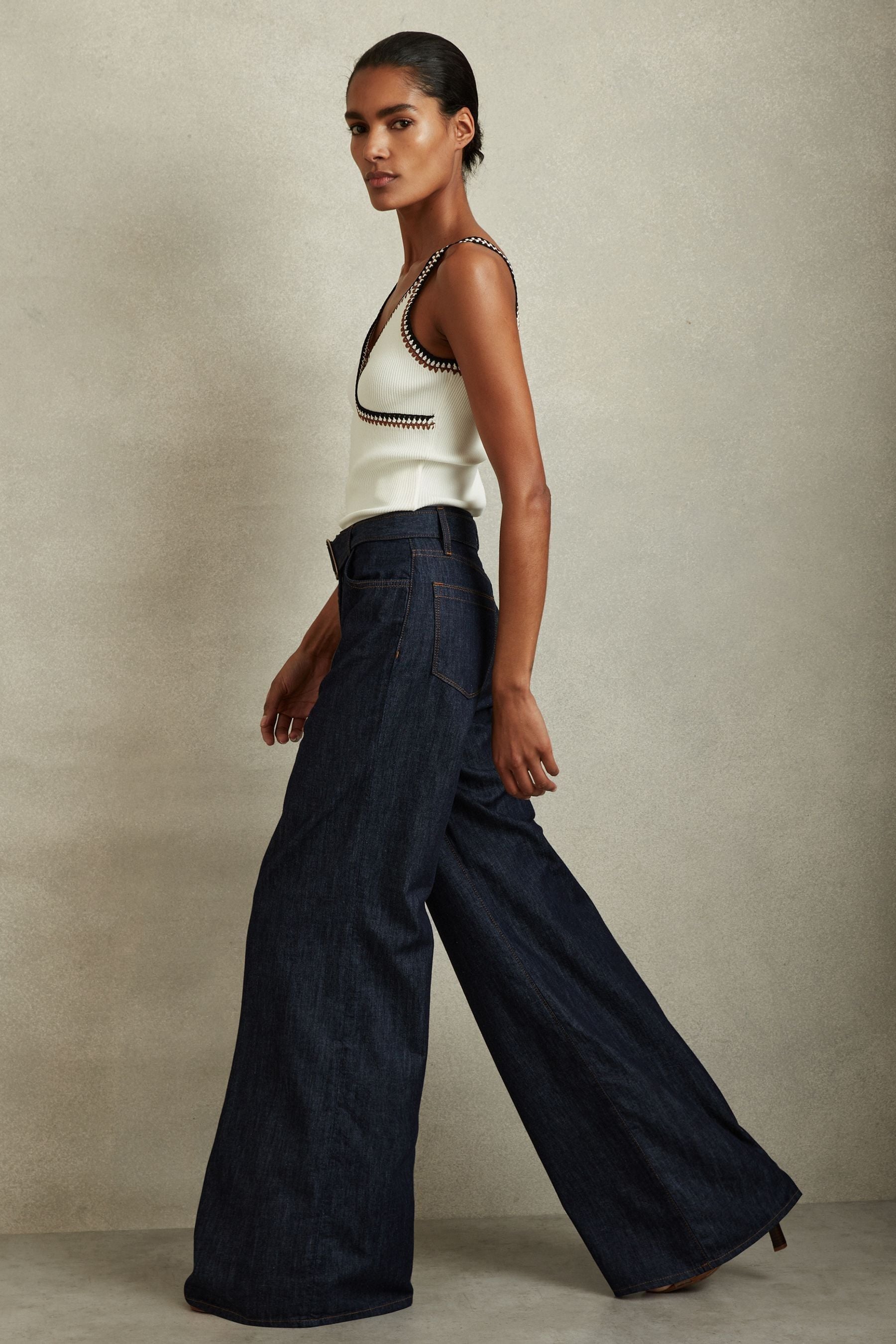 Reiss Dark Blue Belted Wide Leg Jeans 32R