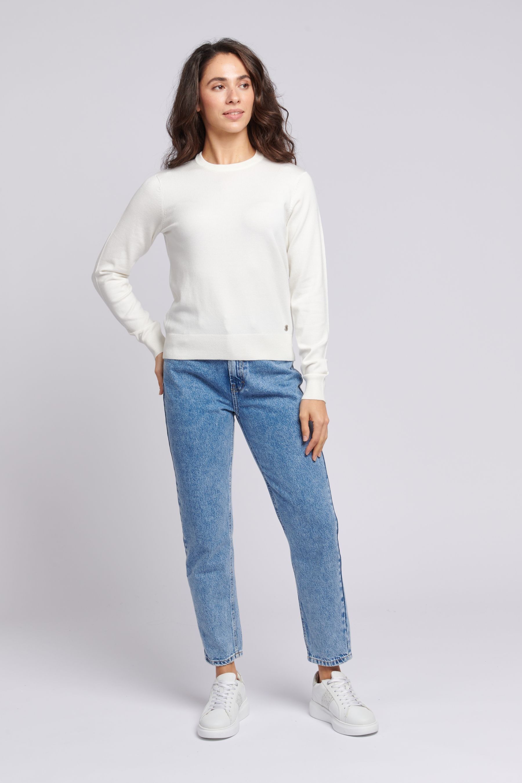 White crew neck jumper womens discount