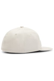 HUGO Grey Flexfit® Stretch-Cotton Cap With 3D Embroidered Logo - Image 5 of 5