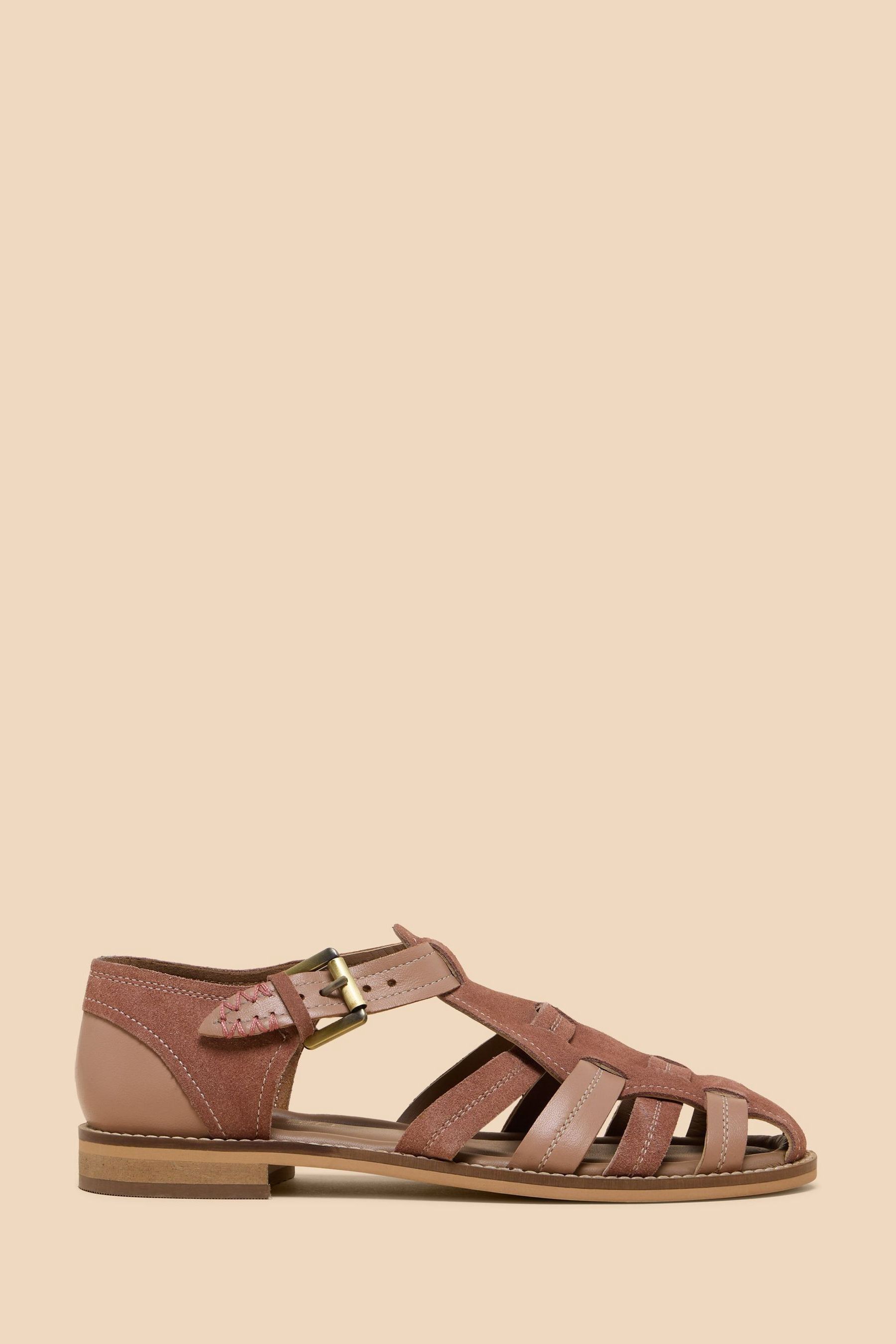 Round toe fisherman sandals womens deals