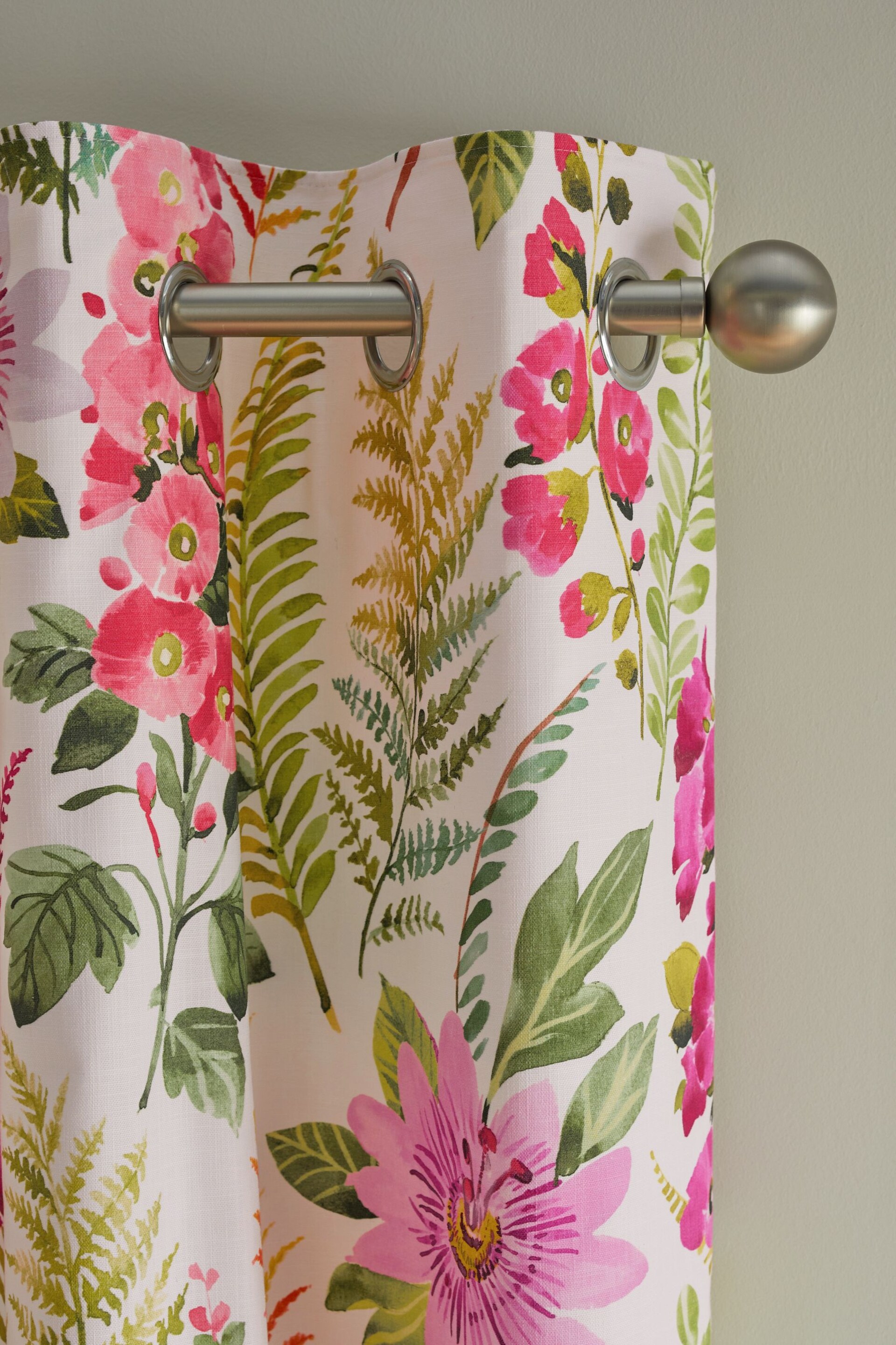 Pink/Green Floral 100% Cotton Eyelet Lined Curtains - Image 4 of 5