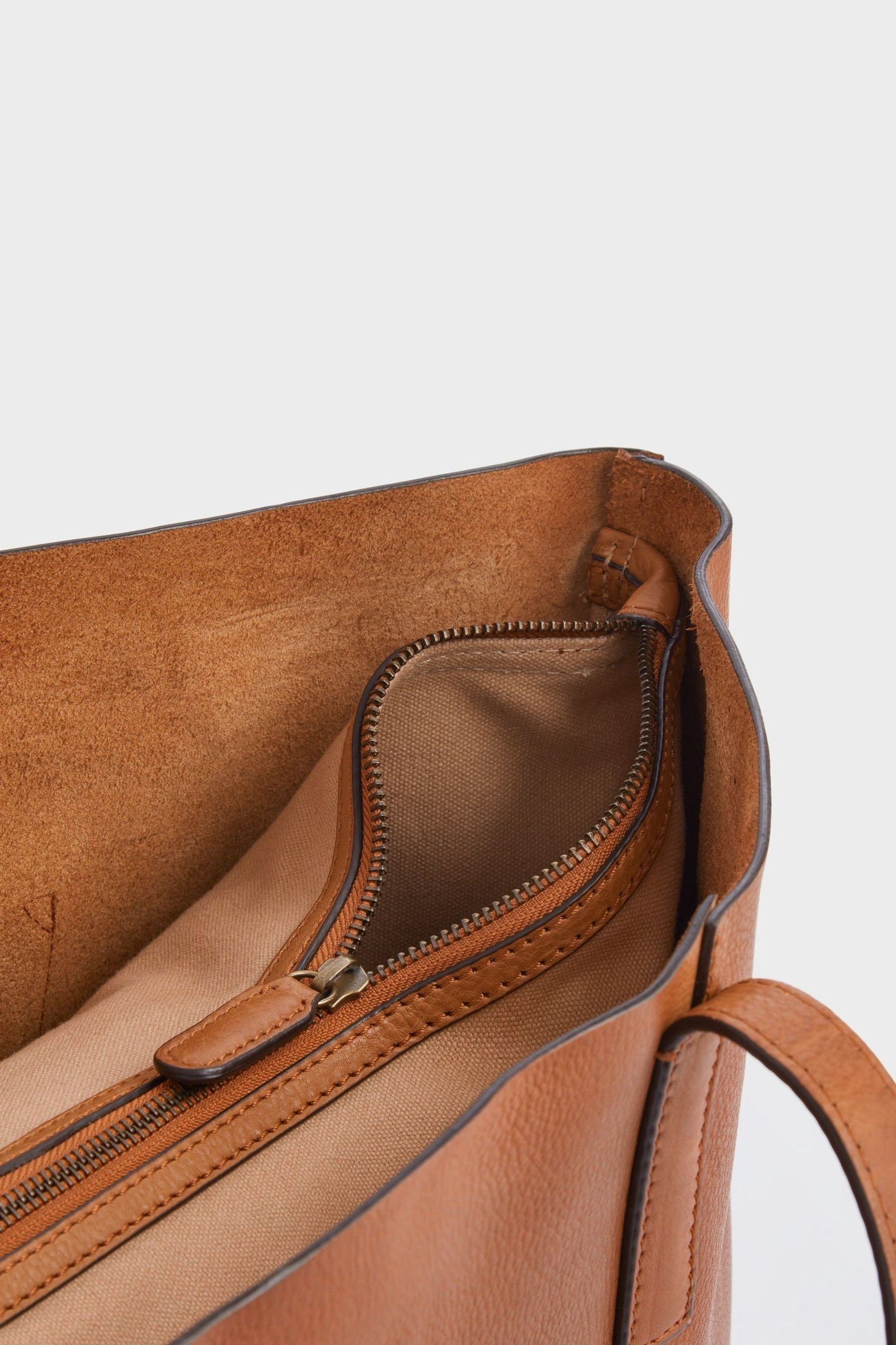 Buy OSPREY LONDON The Vintage Leather Santa Fe Tote Bag from Next USA