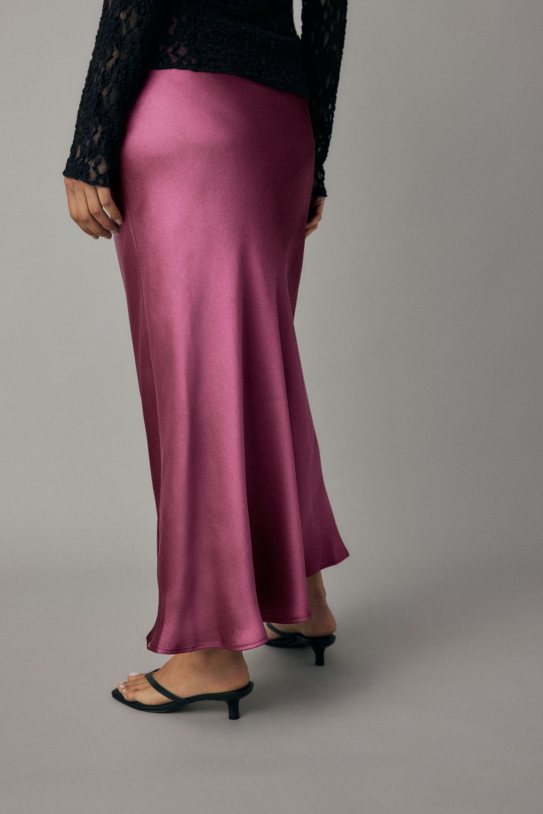 Burgundy skirt next clearance