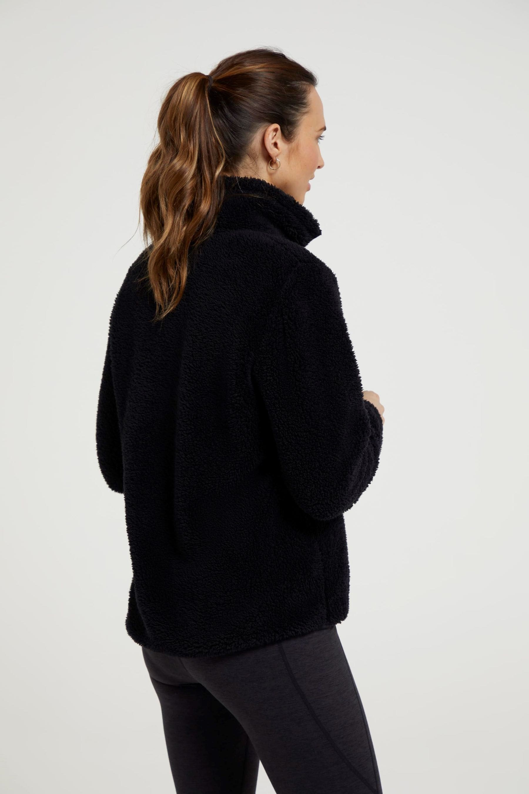 Kaufe Sie Schwarz Mountain Warehouse Teddy Damen Fleece Oberteil bei Next Deutschland