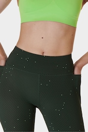 Sweaty Betty Green Grid Geo Print 7/8 Length Aerial Core Workout Leggings - Image 3 of 9