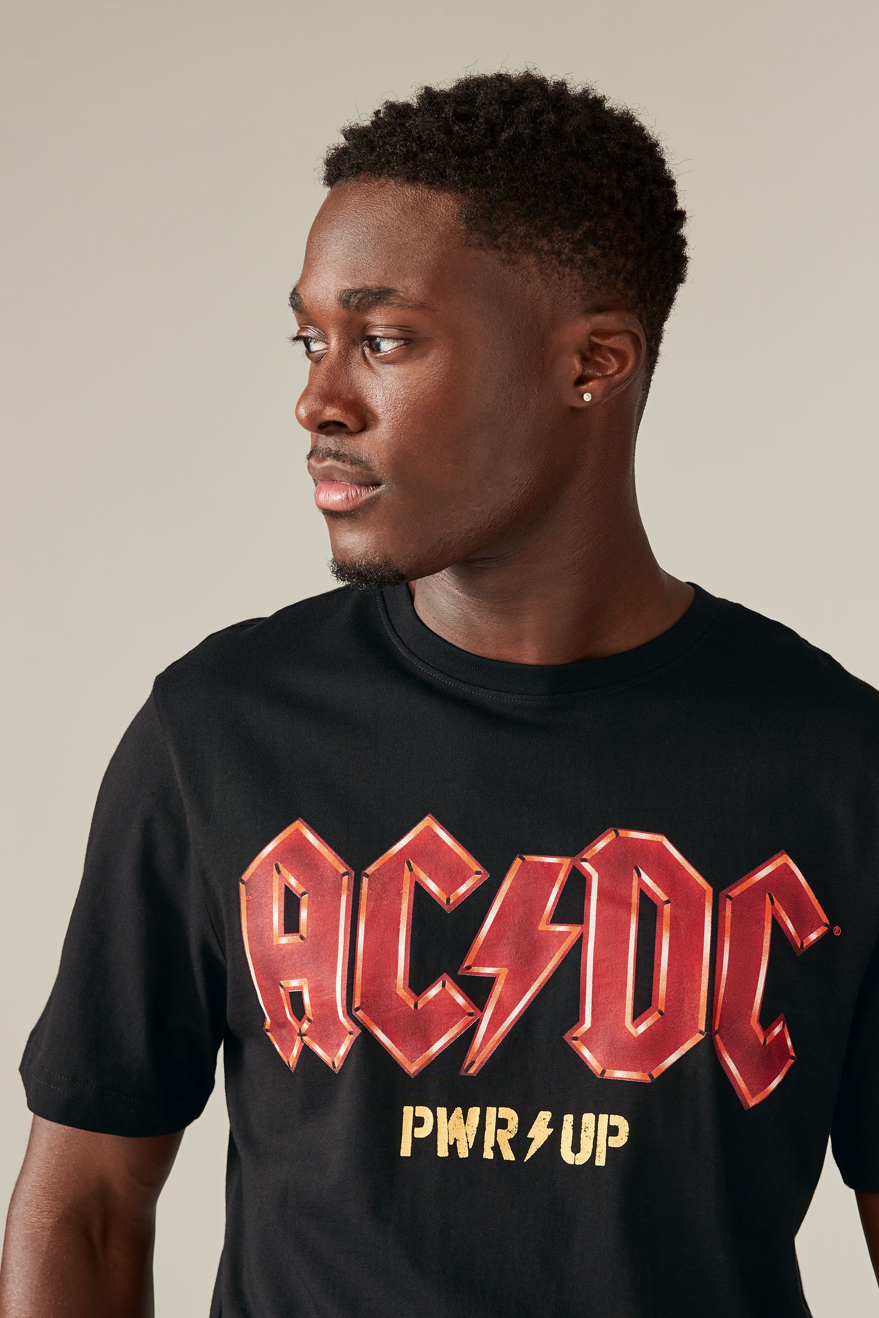Acdc graphic tee online