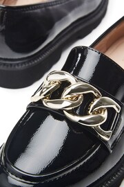 Moda In Pelle Evella Chunky Chain Trim Loafers - Image 4 of 4