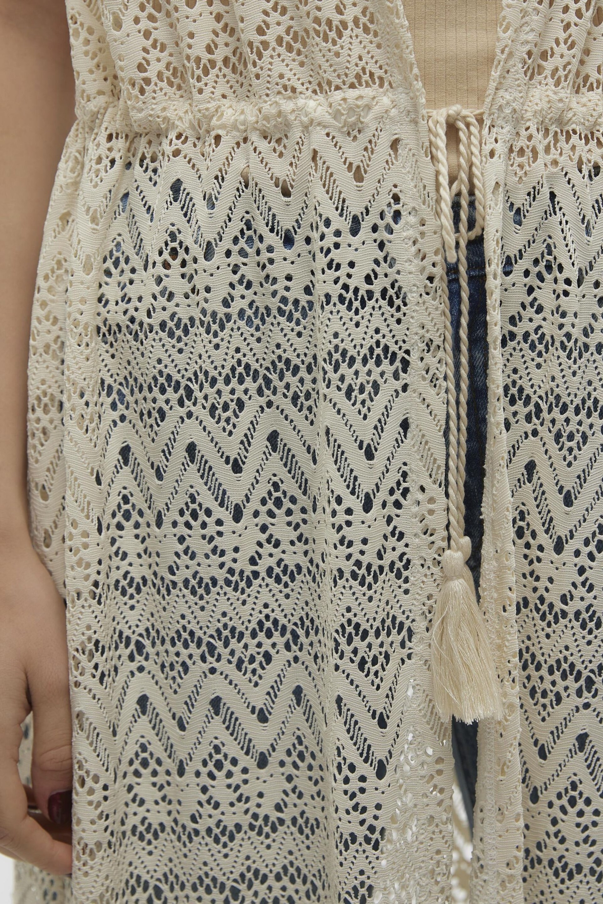 VERO MODA Cream Lightweight Crochet Maxi Beach Cover-Up - Image 4 of 5